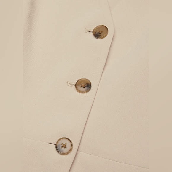 NWT - Aritzia Wilfred Catherine Vest - Size 0 - Marcona Beige - Picture 6 of 9